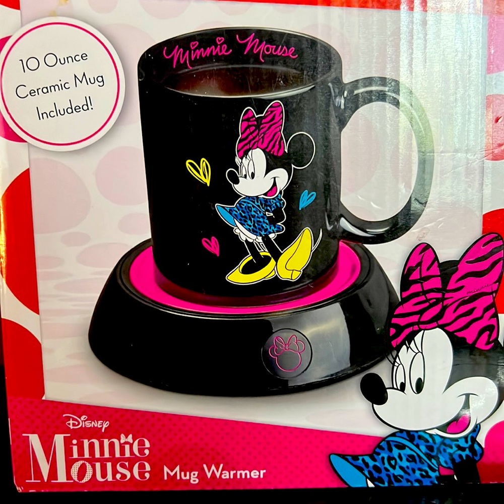 10 oz Ceramic Minnie Mouse Mug with Mug Warmer
